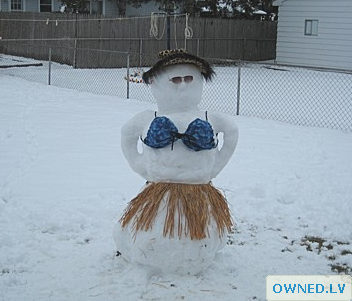 Snowman Hula