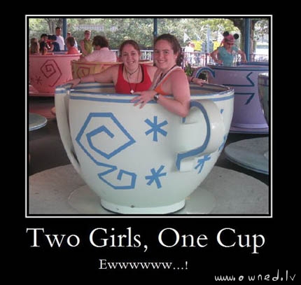 Two girls one cup