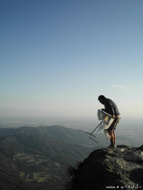 Extreme ironing