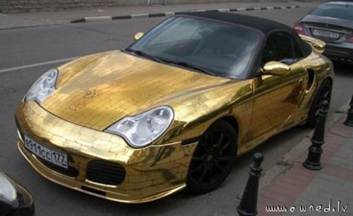 Golden Porsche