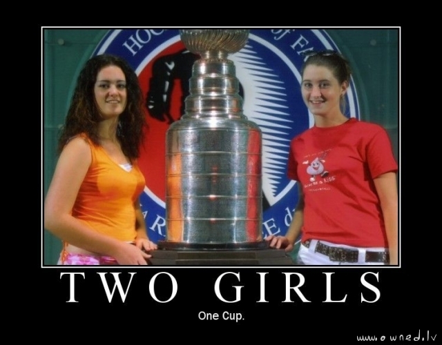 Two girls one cup