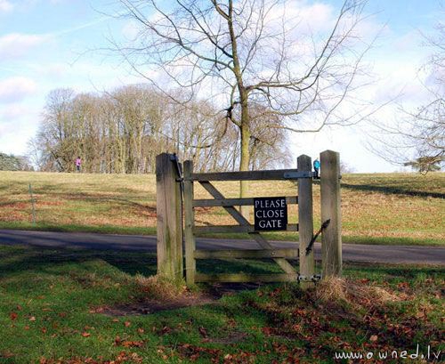 Please close gate