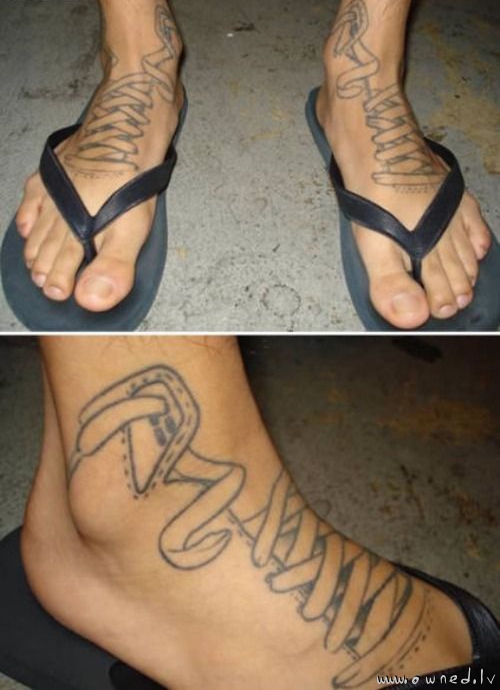 Sneakers tattoo