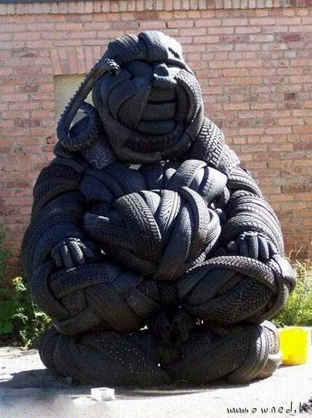 Buda tire sculpture