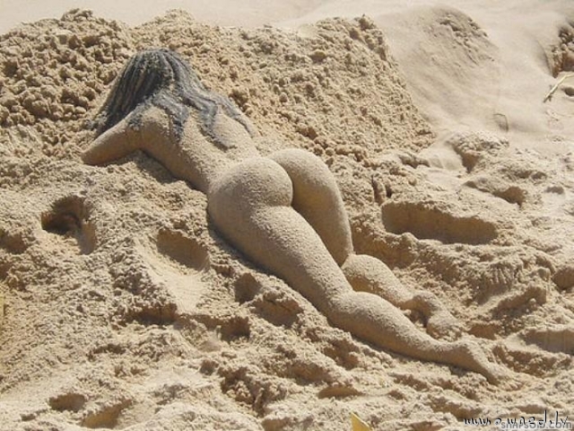 Sand sculpture