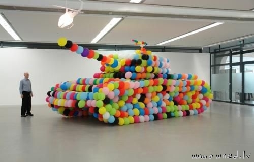 Balloon tank