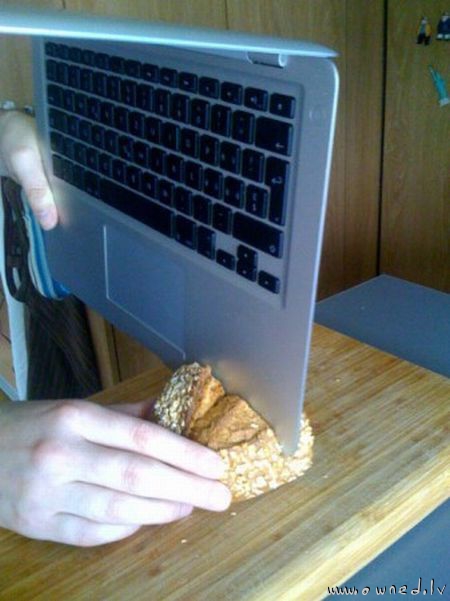 MacBook Air sharp enough to slice bread