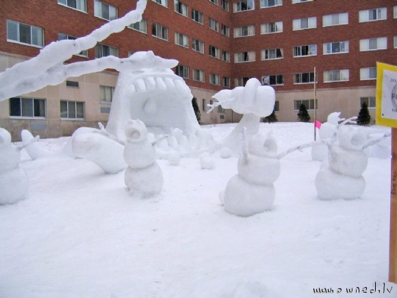 Cool snow figures